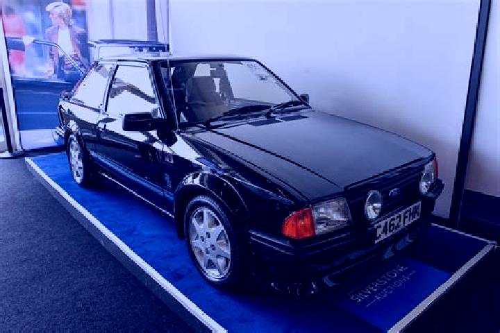 escort Wolfschlugen