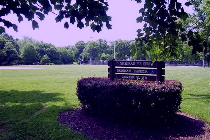 escort Woodley Park
