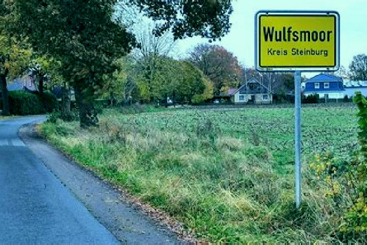 escort Wulfsmoor