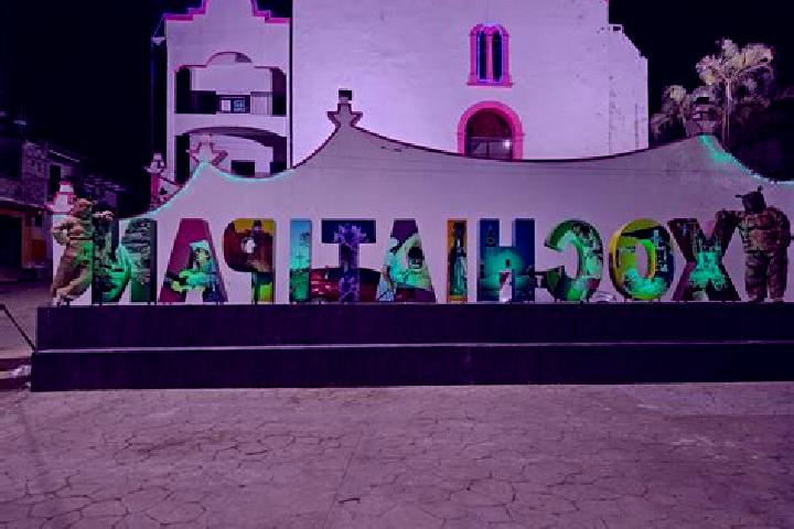 escort Xochiatipan de Castillo