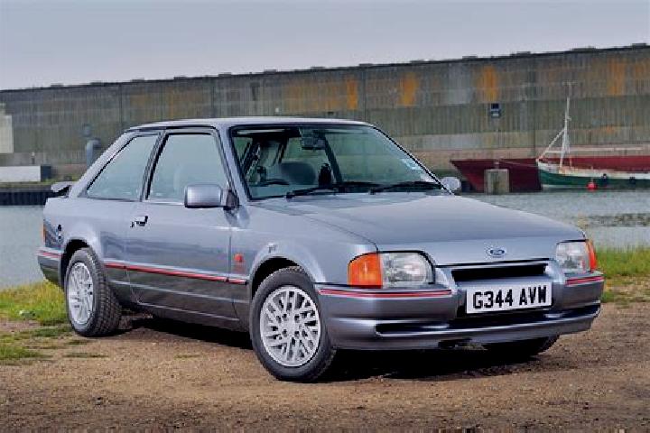 escort Yaksatovo
