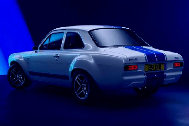 escort Yeshi