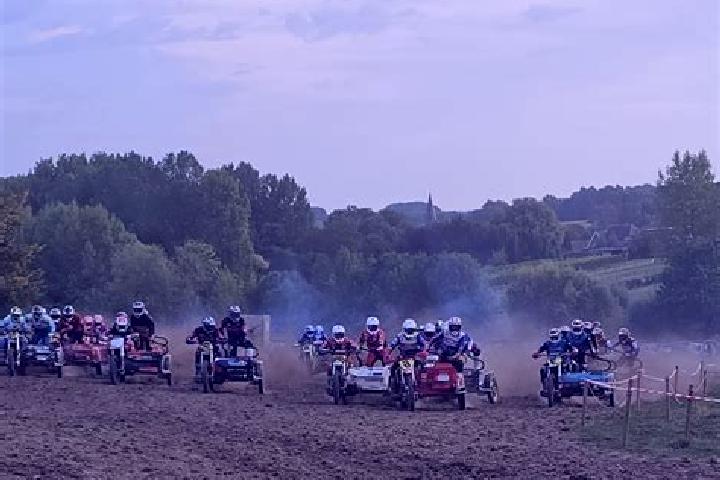 escort Zegelsem