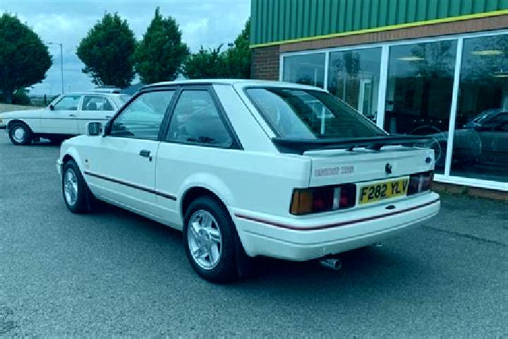 escort Zellwood