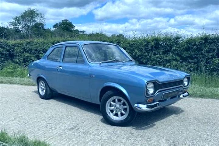 escort Zierow