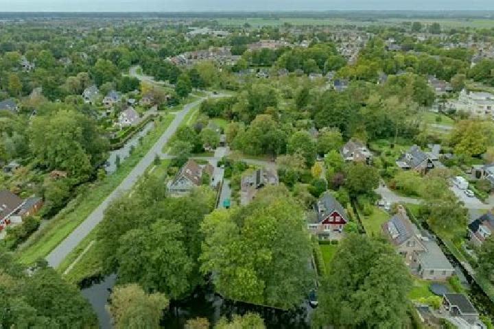 escort Zuid-Scharwoude