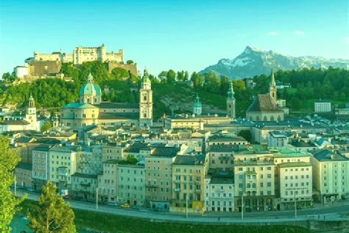 Escorts 4.Bezirk, Austria — Local Companions