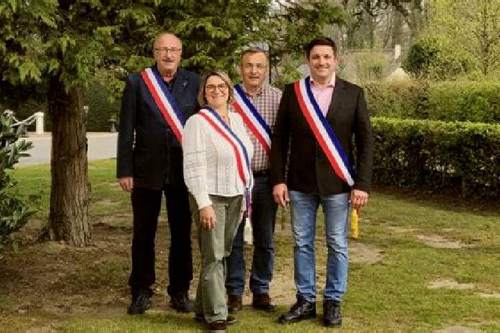 Escorts Ablon, France — Local Companions