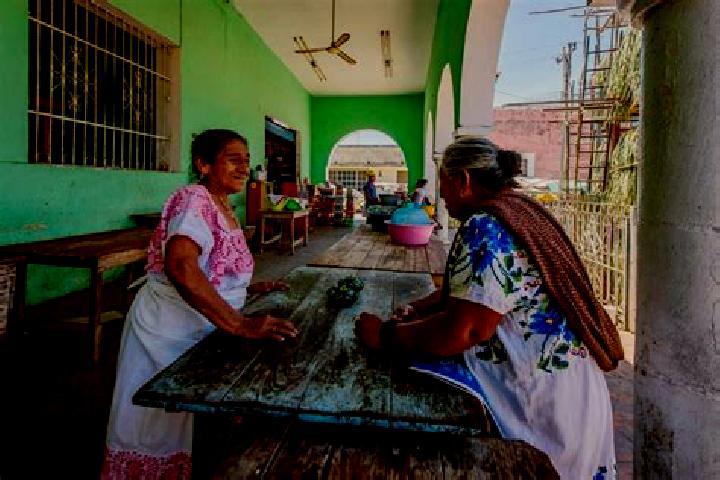 Escorts Acanceh, Mexico — Local Companions