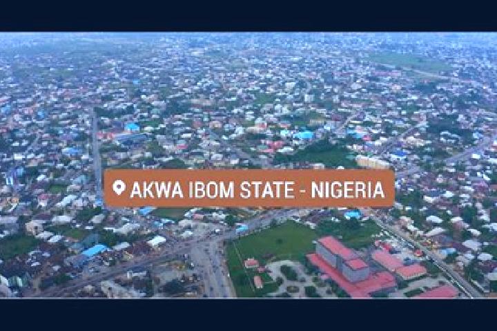 Escorts Afaha Ikot Ebak, Nigeria — Local Companions