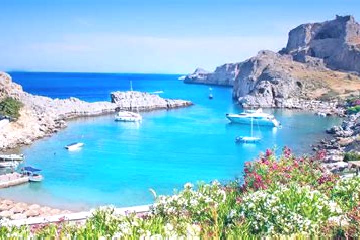 Escorts Agios Pavlos, Greece — Local Companions