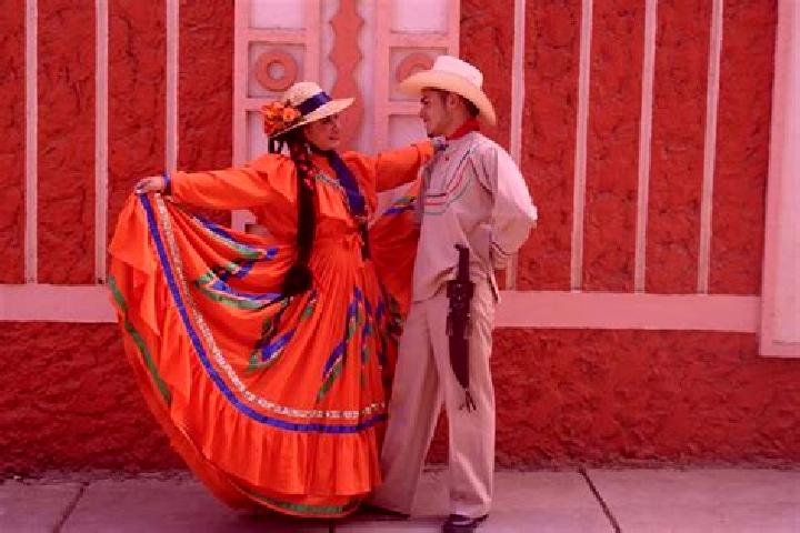 Escorts Agua Caliente de Linaca, Honduras — Local Companions