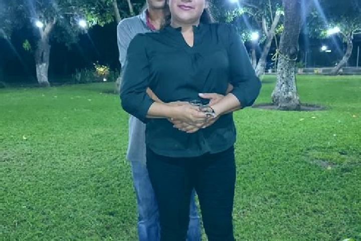 Escorts Ajuchitlan, Mexico — Local Companions