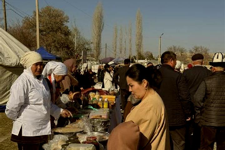 Escorts Ak-Bulung, Kyrgyzstan — Local Companions
