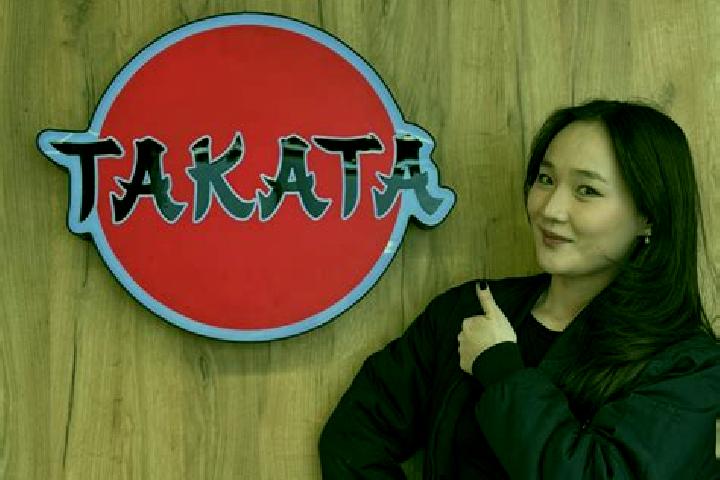Escorts Aki-takata, Japan — Local Companions