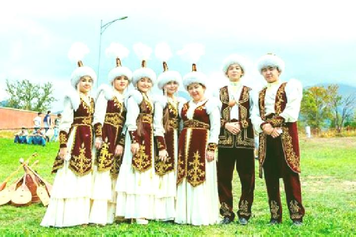 Escorts Aksu-Ayuly, Kazakhstan — Local Companions