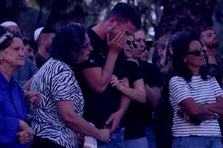 Escorts Al-Bi na, Israel — Local Companions