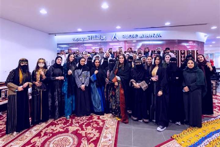 Escorts Al Murqab, Kuwait — Local Companions