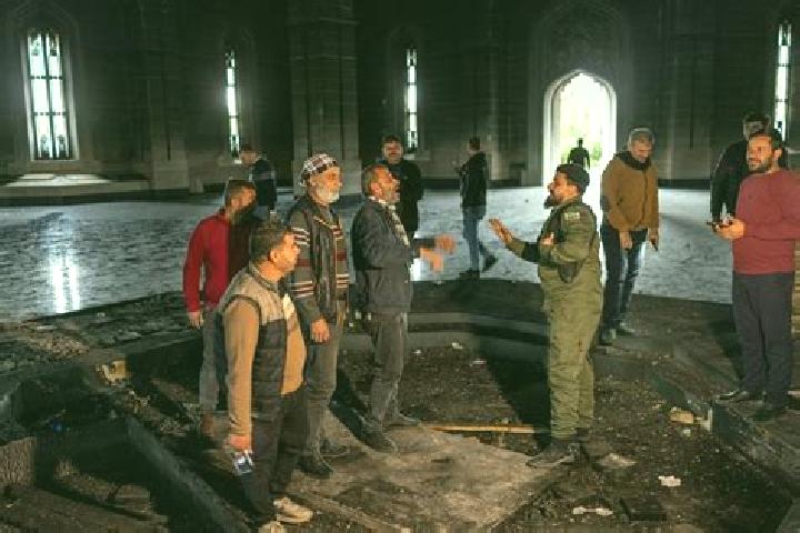 Escorts Al Qardahah, Syria — Local Companions