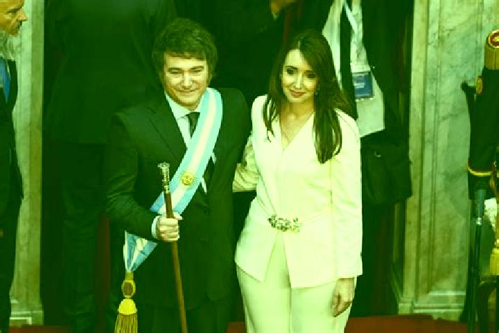 Escorts Alba Posse, Argentina — Local Companions