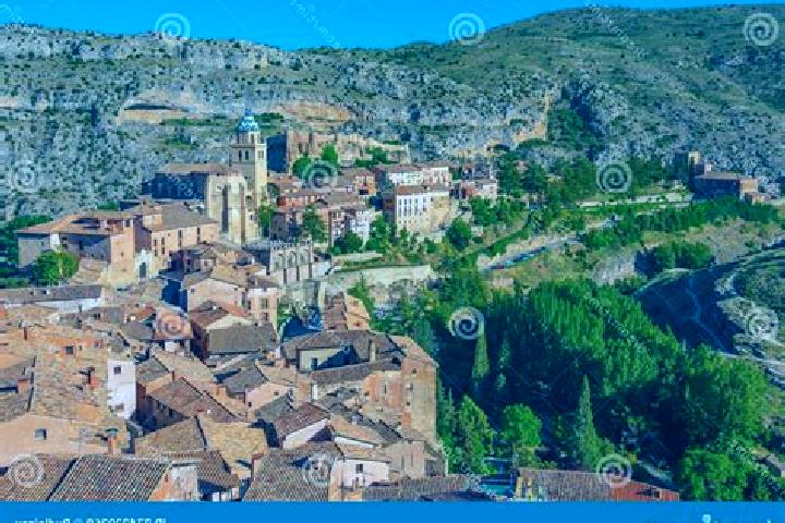Escorts Albarracin, Spain — Local Companions