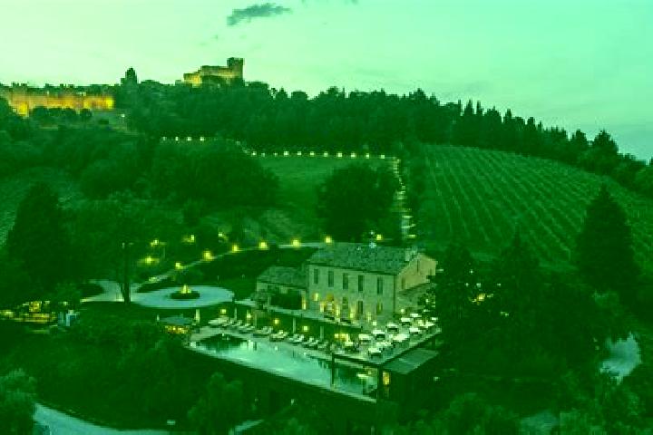 Escorts Albinea, Italy — Local Companions