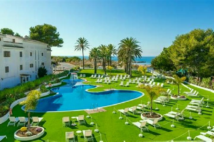 Escorts Alcoceber, Spain — Local Companions