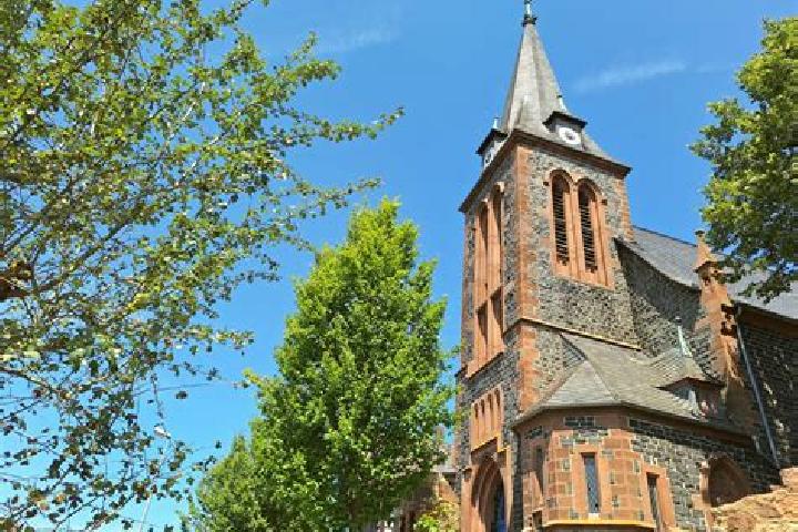 Escorts Allendorf an der Lumda, Germany — Local Companions