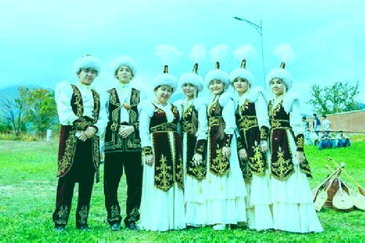 Escorts Altayskiy, Kazakhstan — Local Companions
