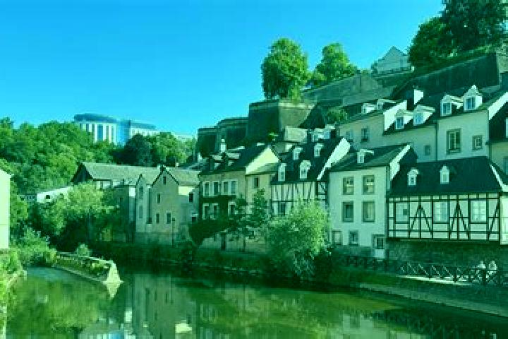 Escorts Altwies, Luxembourg — Local Companions