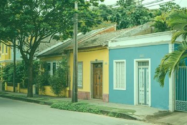 Escorts Alvorada do Norte, Brazil — Local Companions