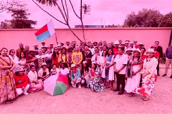 Escorts Ambalasoa, Madagascar — Local Companions