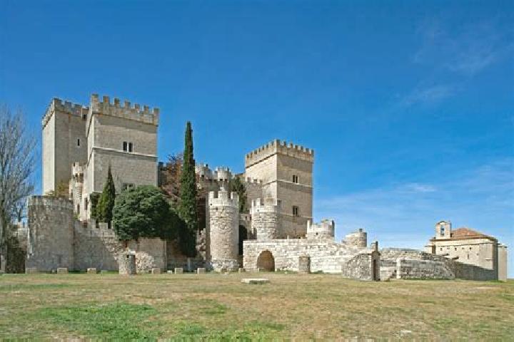 Escorts Ampudia, Spain — Local Companions