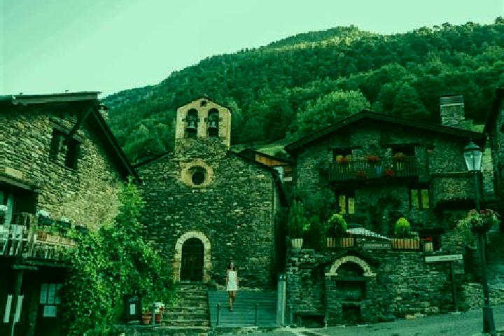 Escorts Andorra, Spain — Local Companions