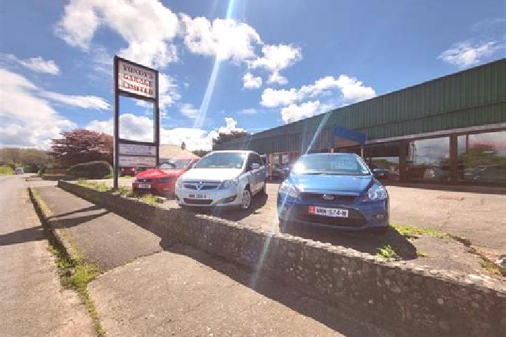 Escorts Andreas, Isle of Man — Local Companions