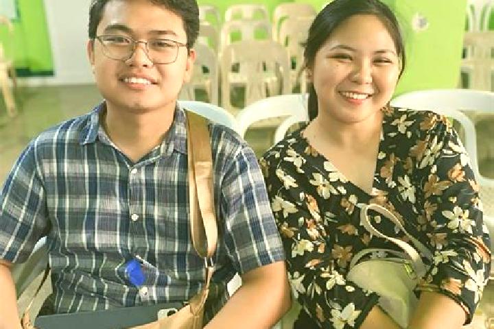 Escorts Angatel, Philippines — Local Companions