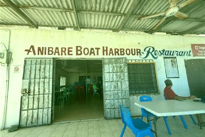 Escorts Anibare, Nauru — Local Companions