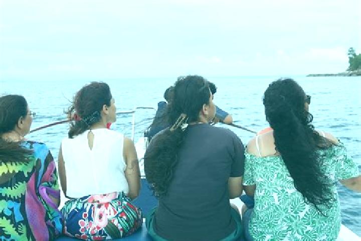 Escorts Anse Boileau, Seychelles — Local Companions