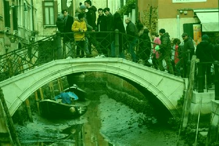 Escorts Antessano, Italy — Local Companions