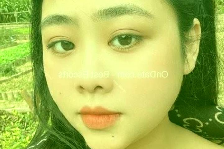 Escorts Ap Mot, Vietnam — Local Companions