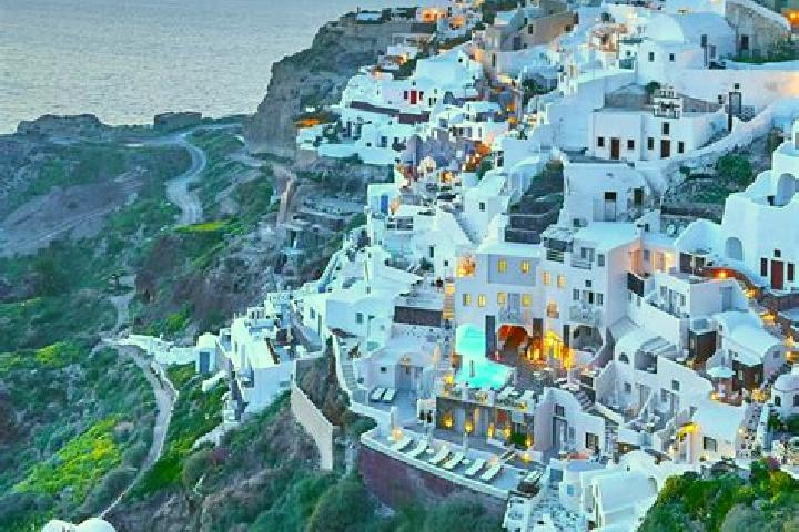 Escorts Apollona, Greece — Local Companions