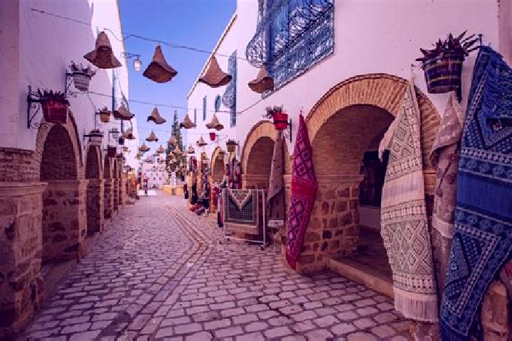 Escorts Ar Rudayyif, Tunisia — Local Companions