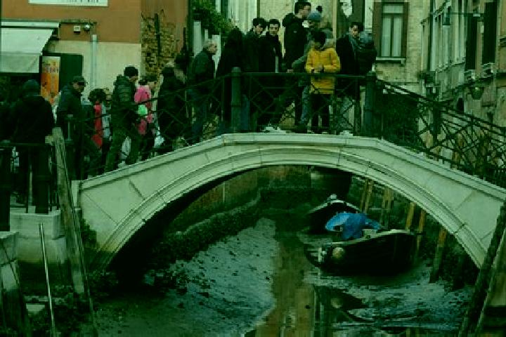 Escorts Arcisate, Italy — Local Companions