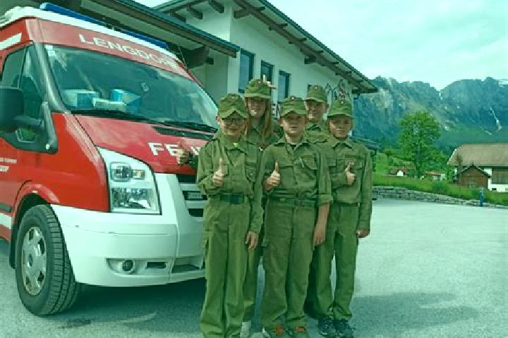 Escorts Ardning, Austria — Local Companions