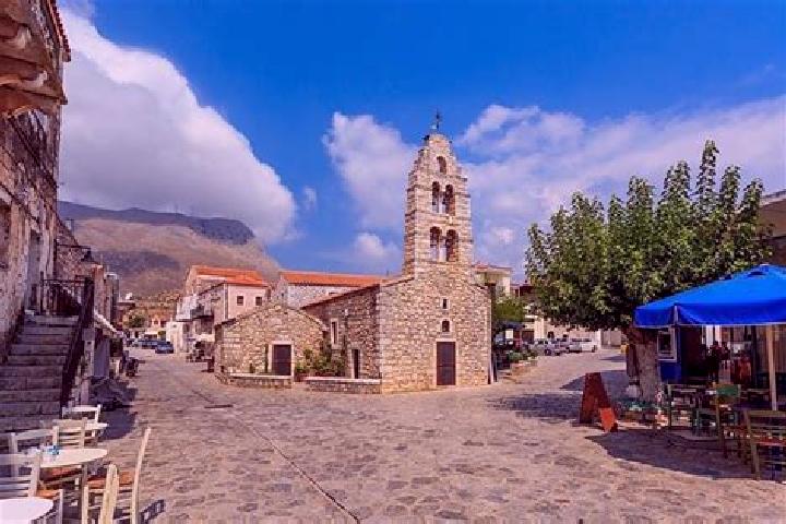 Escorts Areopoli, Greece — Local Companions