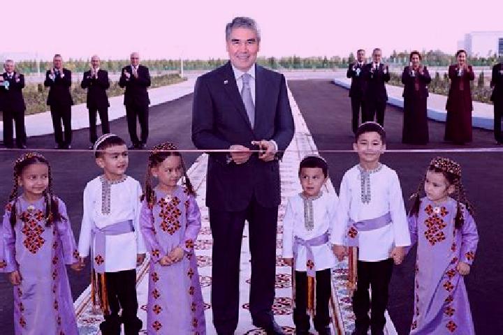 Escorts Arkadag, Turkmenistan — Local Companions