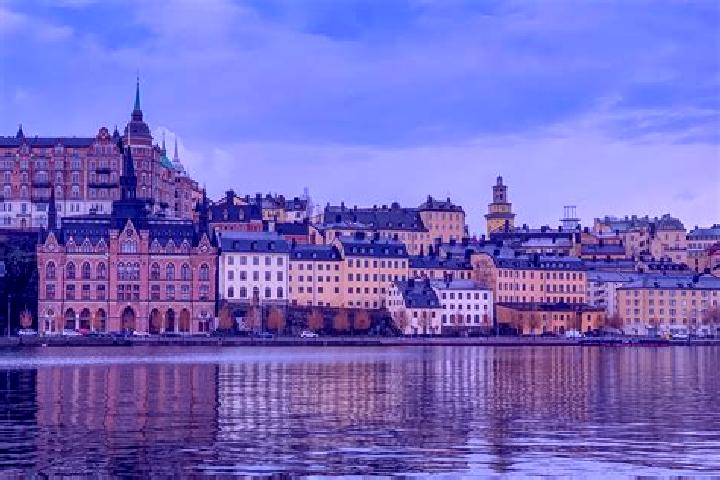 Escorts Arnoe, Sweden — Local Companions
