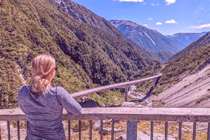 Escorts Arthur s Pass, New Zealand — Local Companions