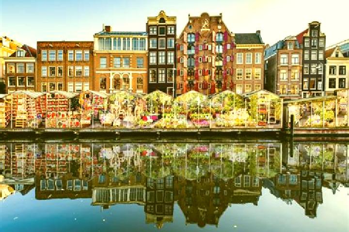 Escorts Arum, Netherlands — Local Companions
