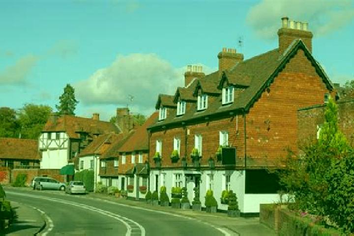 Escorts Ash Vale, United Kingdom — Local Companions